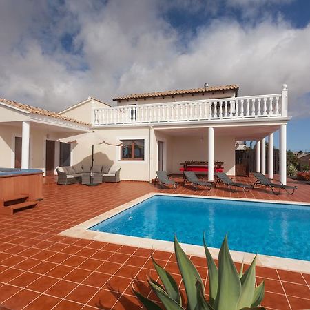 Hotel The Fit Retreat Lajares Exterior foto