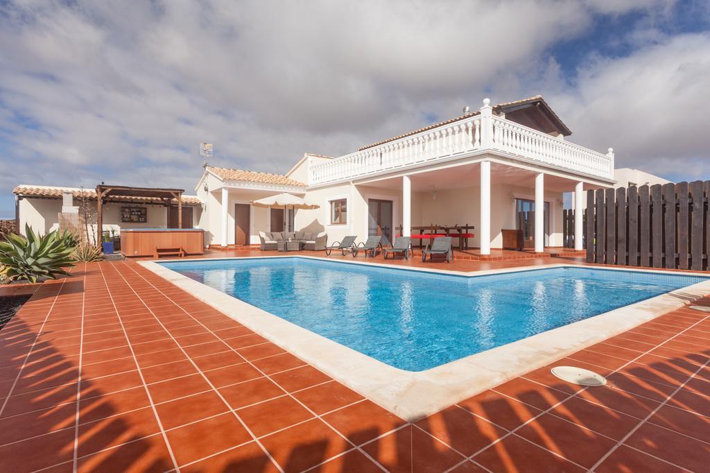 Hotel The Fit Retreat Lajares Exterior foto